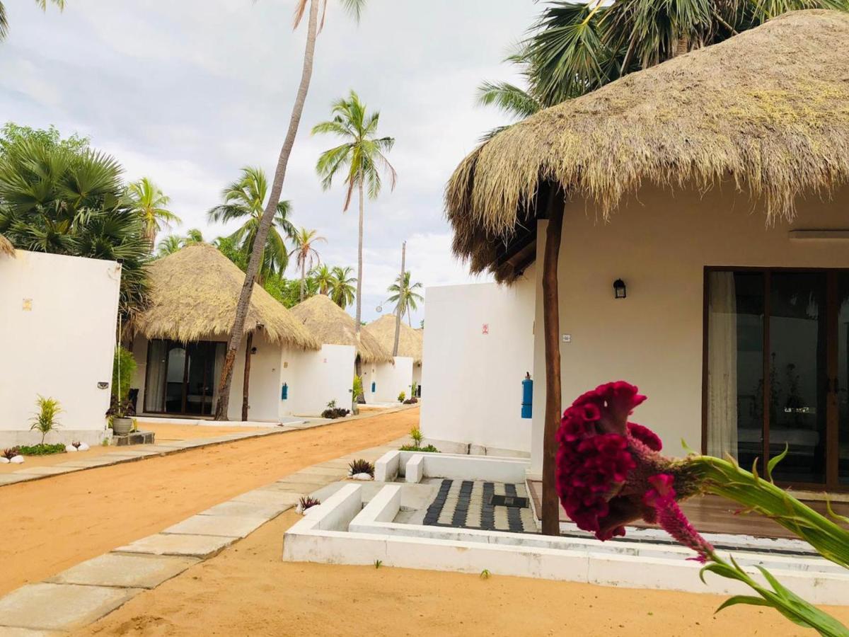 The Blue Lagoon Resort Kalpitiya Eksteriør billede
